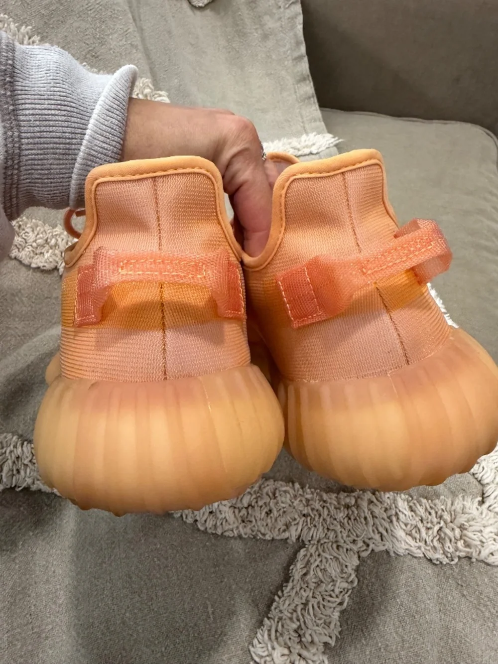 Yeezy Boost 350 V2 Mono Clay SIZE 10.5
